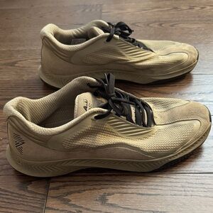 Rad1 - grey black color way